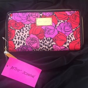 Brand new Betsey Johnson wallet